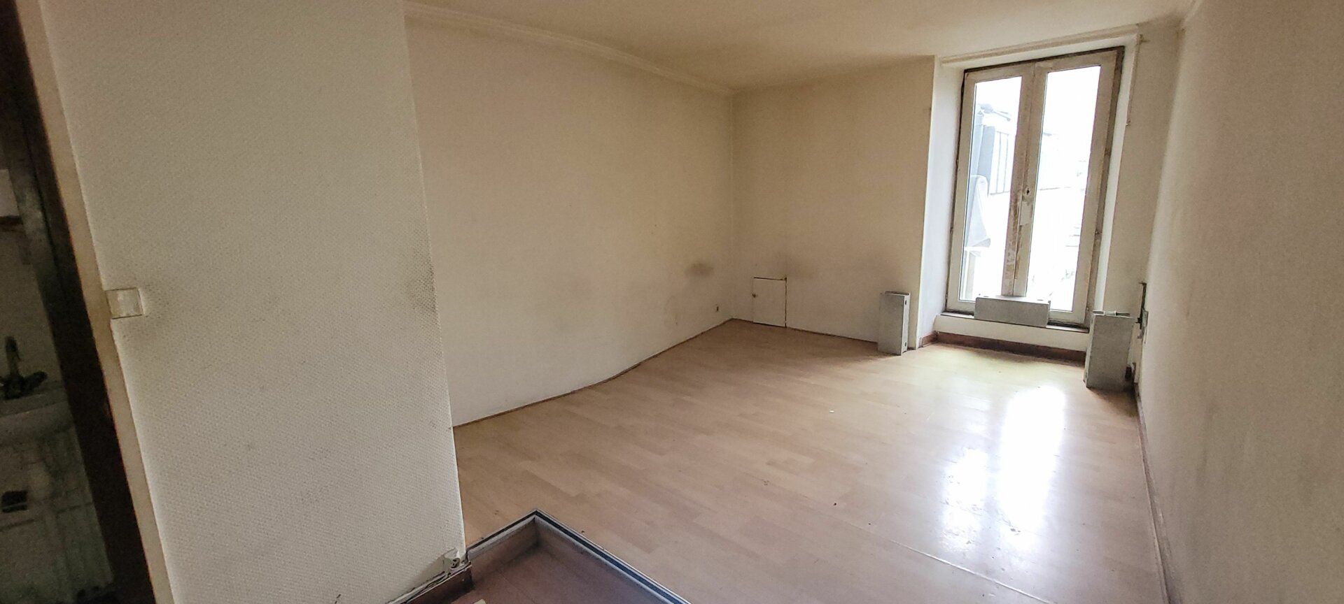 Appartement à vendre 1 m2 à Saint-Brieuc vignette-3