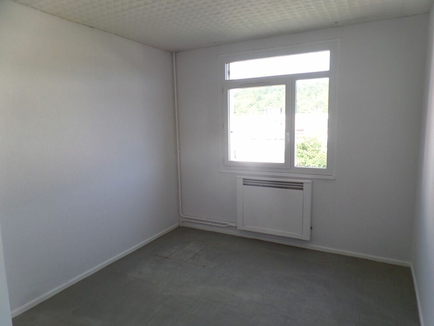Appartement à vendre 4 80.17m2 à Saint-Aubin-lès-Elbeuf vignette-7
