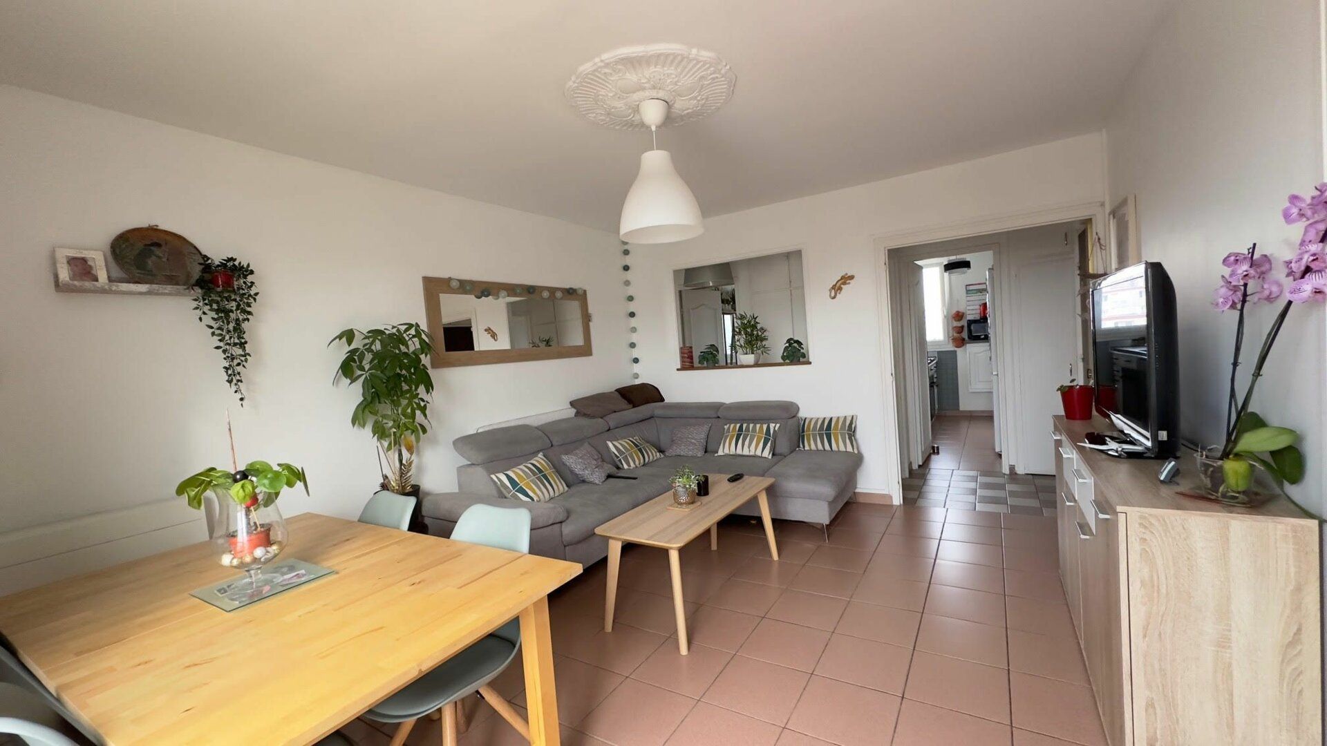 Appartement à vendre 4 68m2 à Neuilly-sur-Marne vignette-5