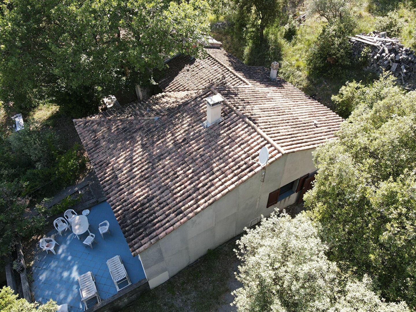 Maison à vendre 6 160m2 à Allemagne-en-Provence vignette-4