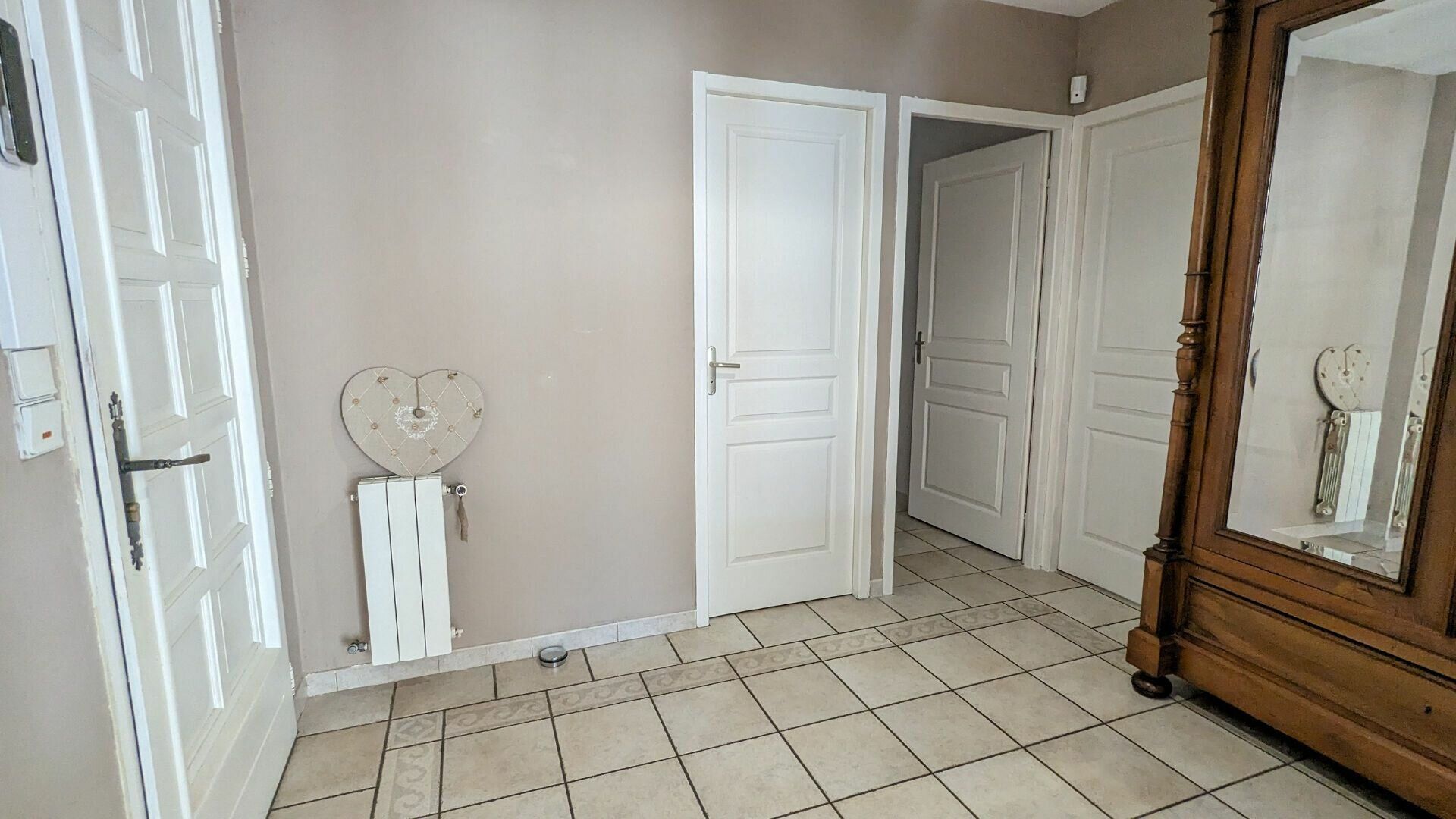Maison à vendre 5 m2 à Saint-Loubès vignette-10