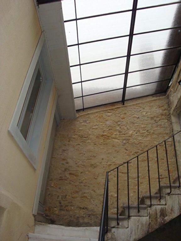 Maison à vendre 0 200m2 à La Charité-sur-Loire vignette-2
