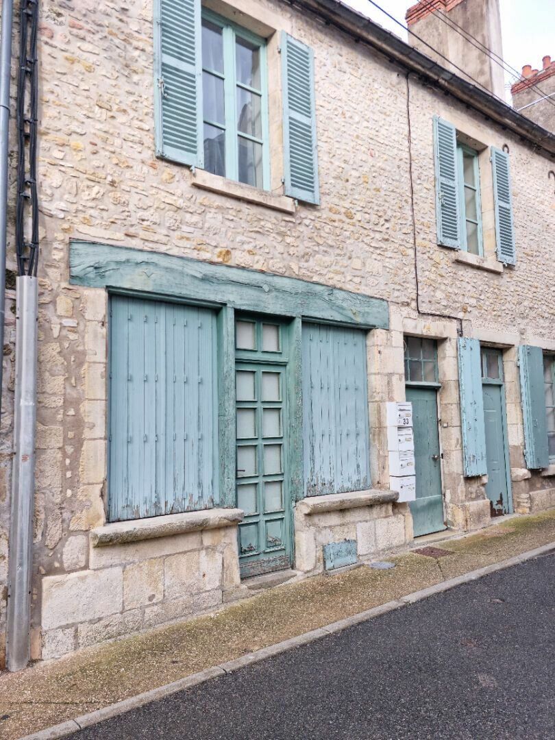 Maison à vendre 0 200m2 à La Charité-sur-Loire vignette-12
