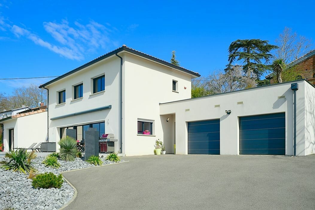 Maison à vendre 5 175.07m2 à Montastruc-la-Conseillère vignette-1