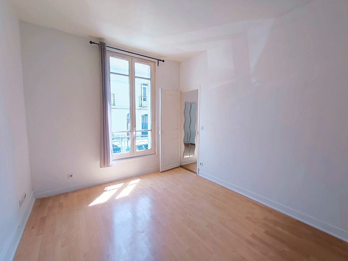 Appartement à vendre 2 40.4m2 à Chaumont-en-Vexin vignette-2