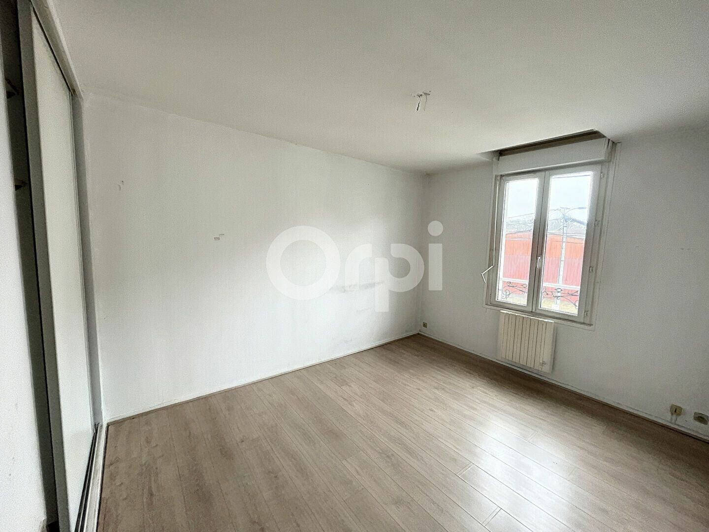 Appartement à vendre 1 0m2 à Margny-lès-Compiègne vignette-2