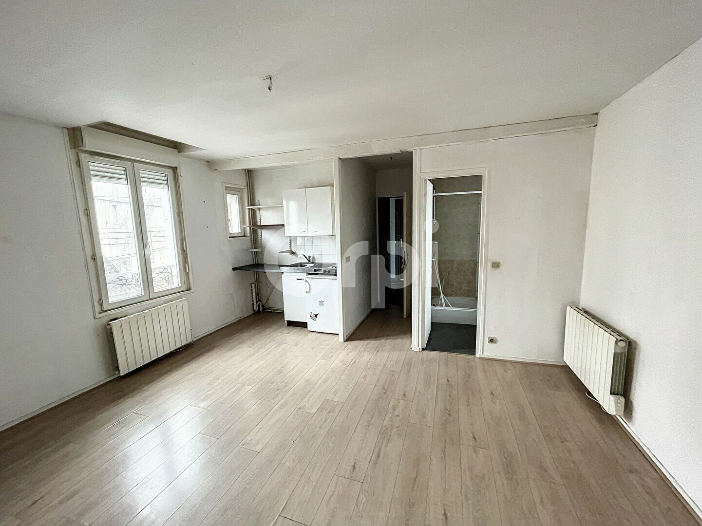 Appartement à vendre 1 0m2 à Margny-lès-Compiègne vignette-1
