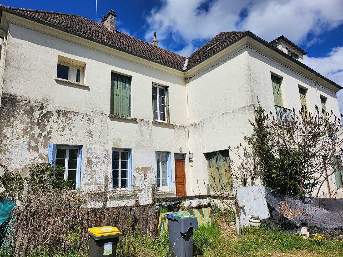 Maison à vendre 0 331m2 à La Chapelle-Montlinard vignette-1