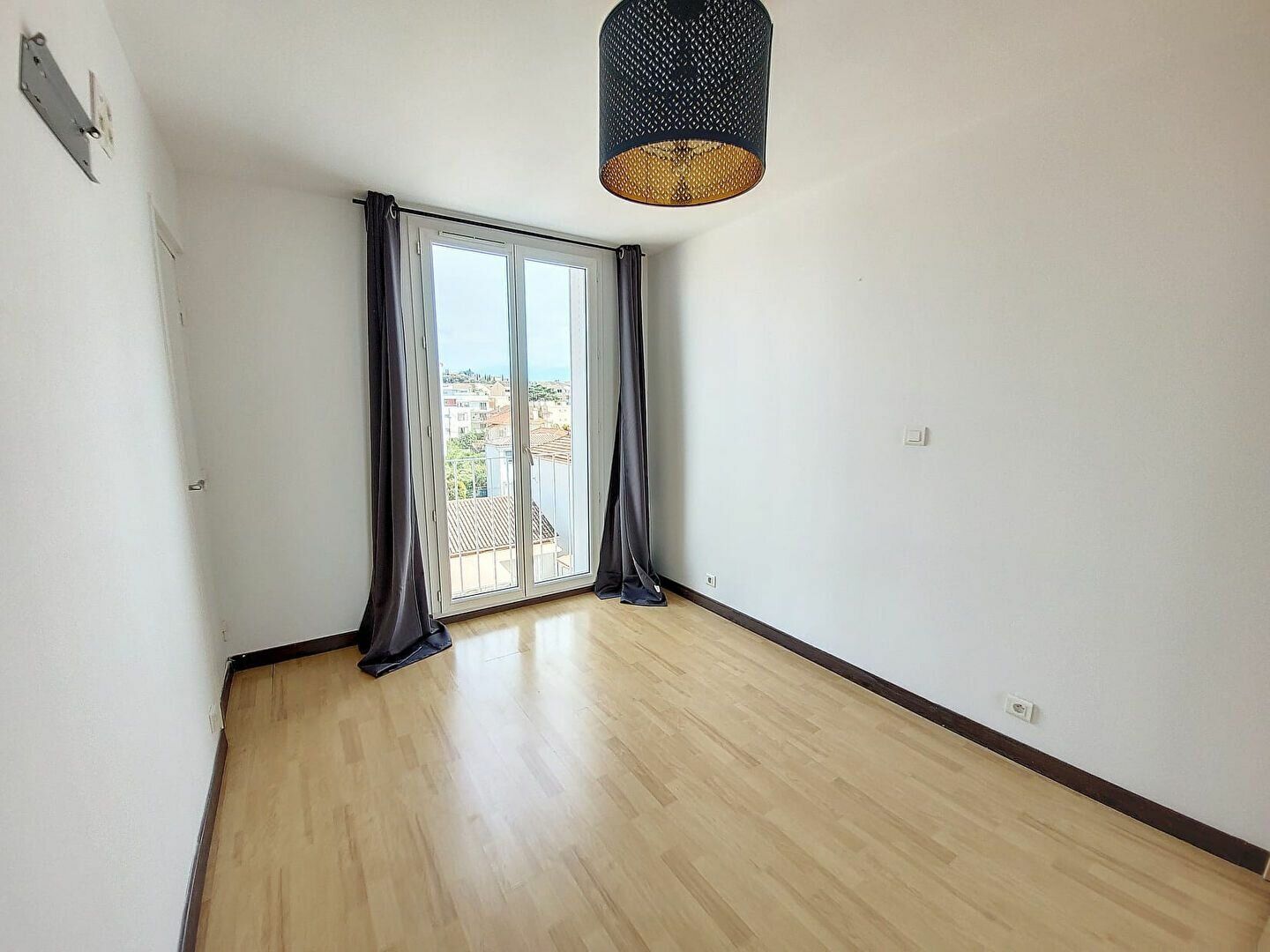 Appartement à vendre 2 53m2 à Saint-Raphaël vignette-9