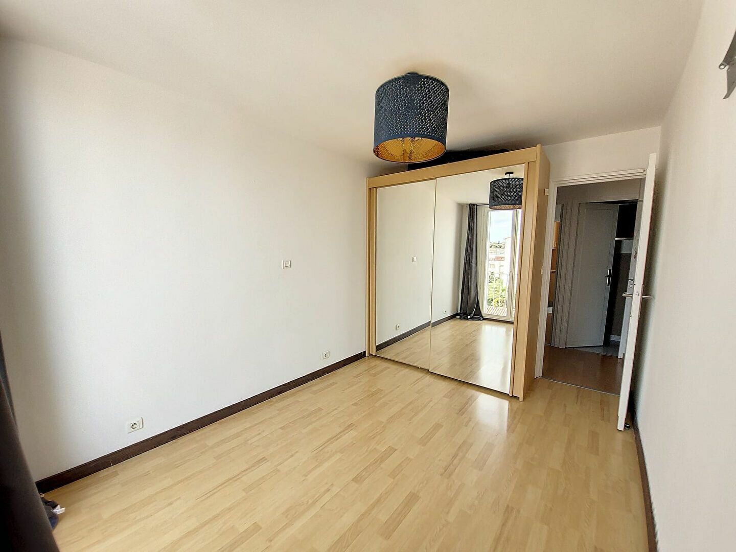 Appartement à vendre 2 53m2 à Saint-Raphaël vignette-8