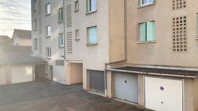 Appartement à vendre 4 66m2 à Montluçon vignette-10