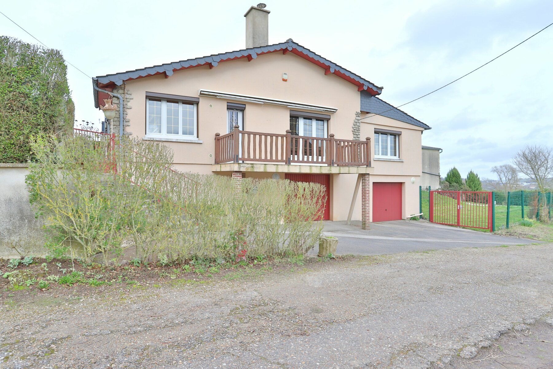 Maison à vendre 4 131.3m2 à Gournay-en-Bray vignette-1