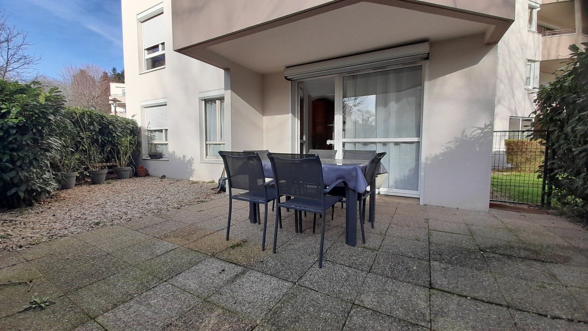 Appartement à vendre 4 97.49m2 à Bourg-en-Bresse vignette-2