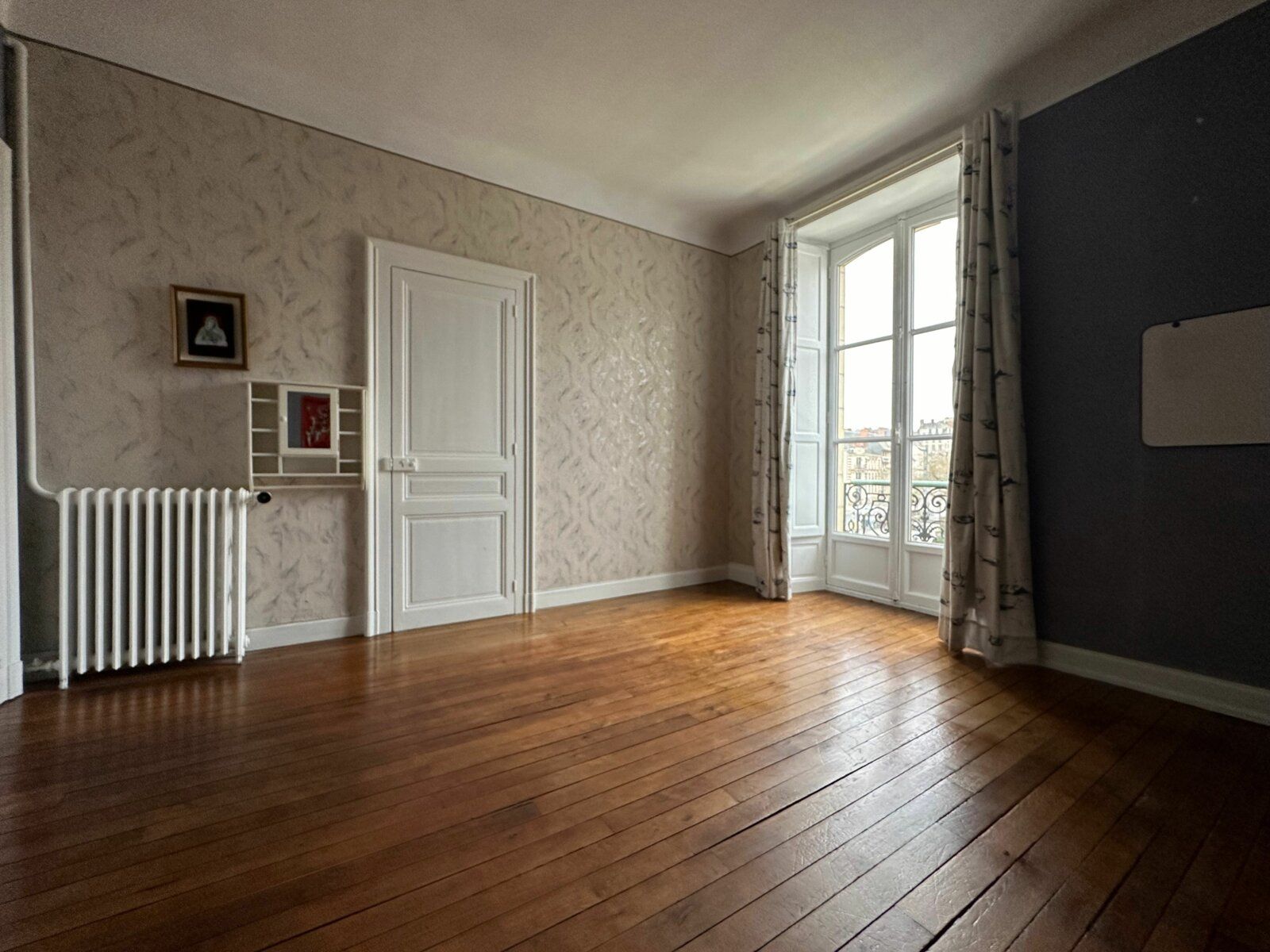 Appartement à vendre 7 180.85m2 à Rennes vignette-5
