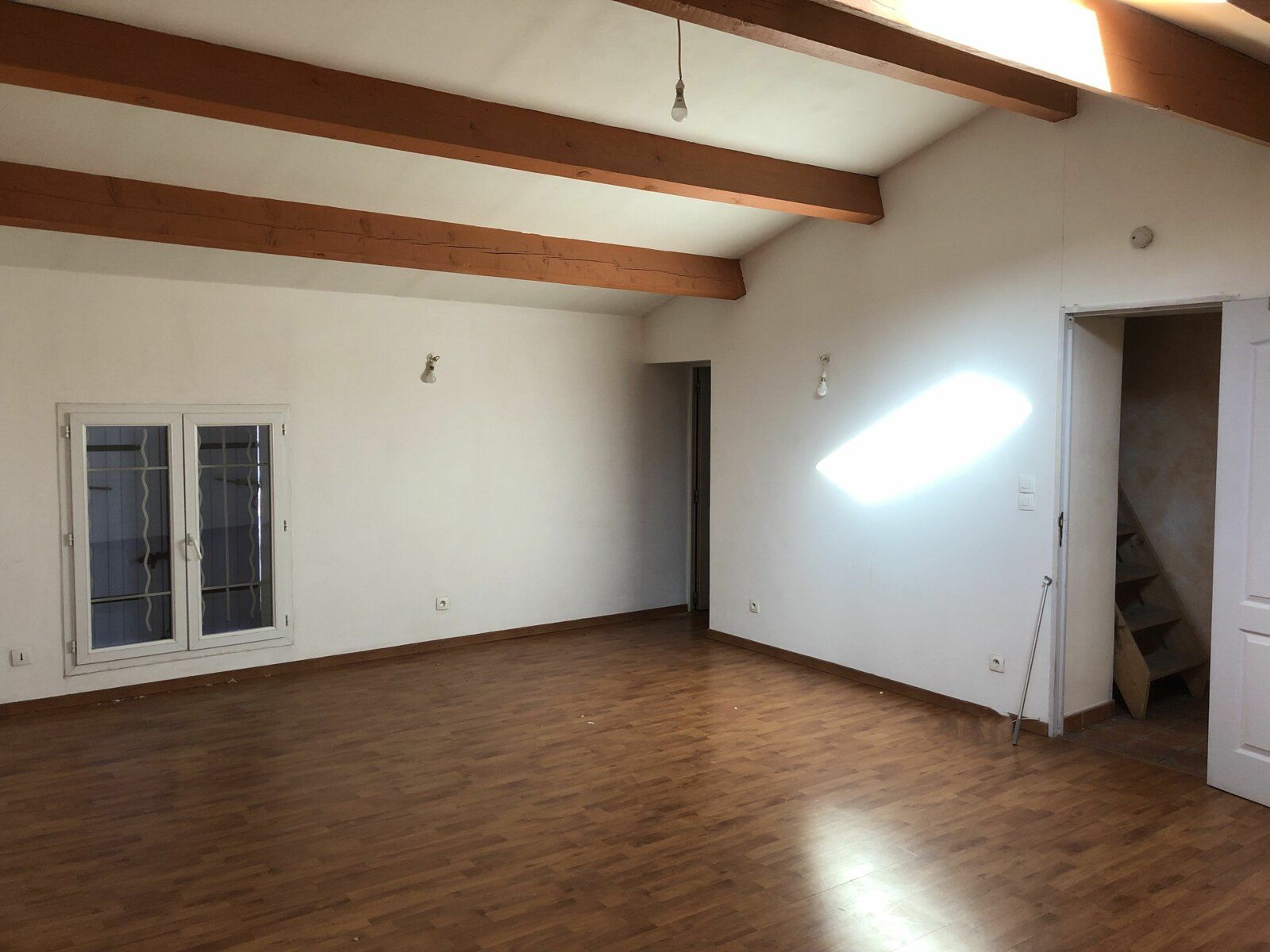 Immeuble à vendre 5 m2 à Saint-Maximin-la-Sainte-Baume vignette-6