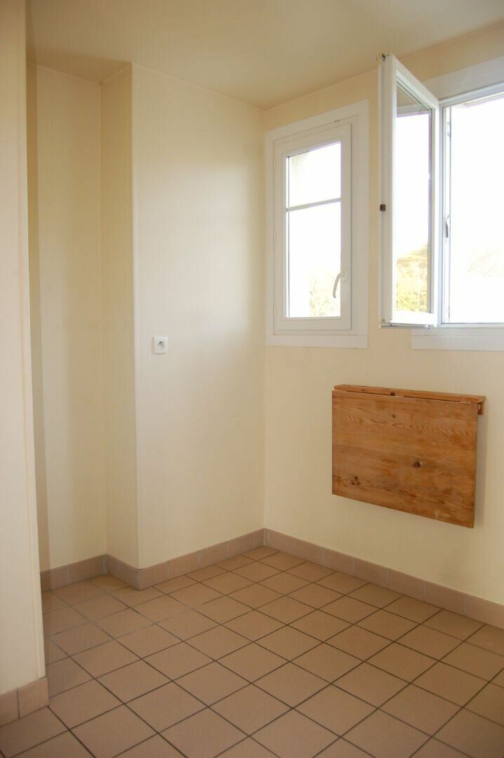 Appartement à louer 3 m2 à Saint-Satur vignette-5