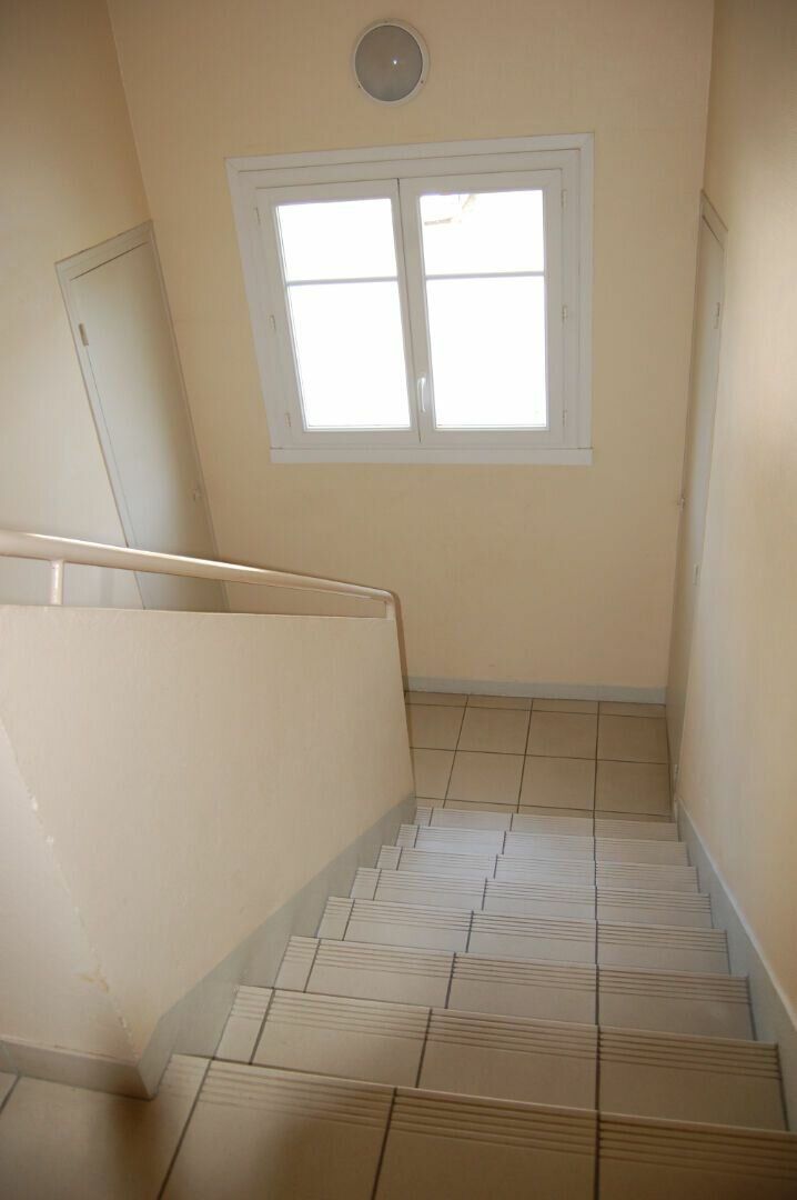 Appartement à louer 3 m2 à Saint-Satur vignette-16