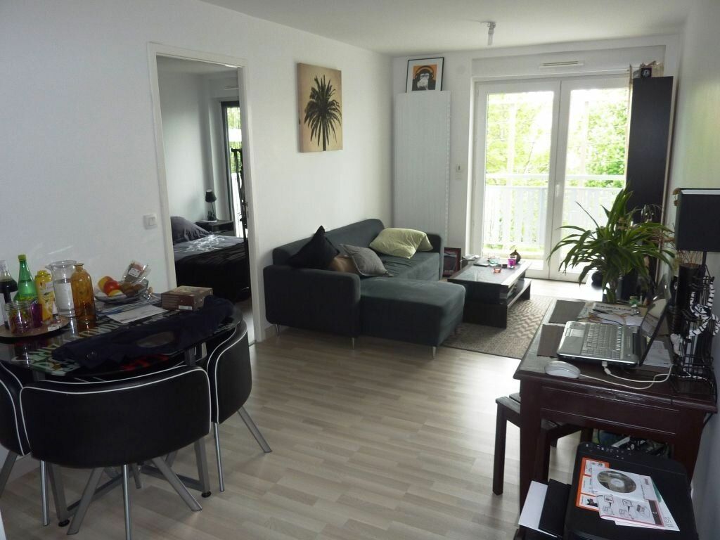 Appartement à vendre 2 45.72m2 à La Rochelle vignette-1
