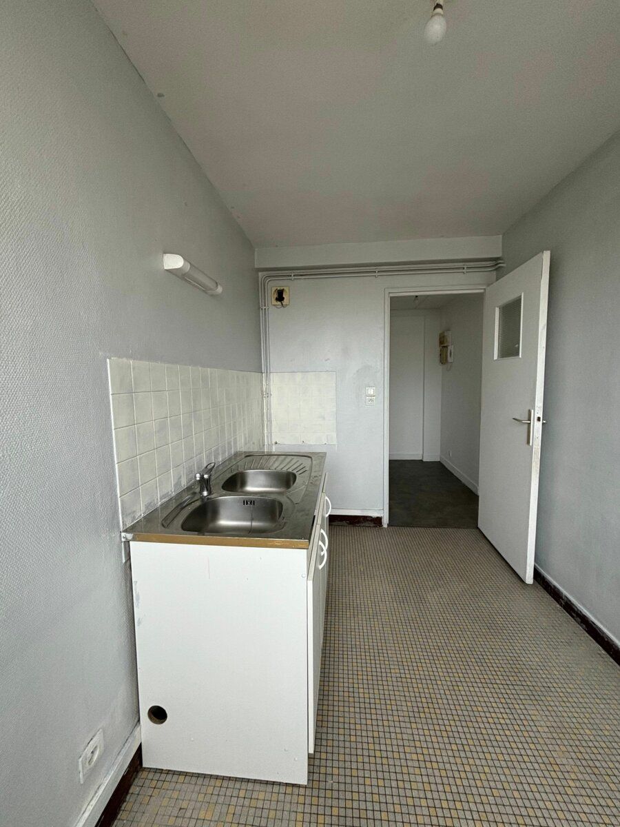 Appartement à louer 3 59.41m2 à Le Havre vignette-4