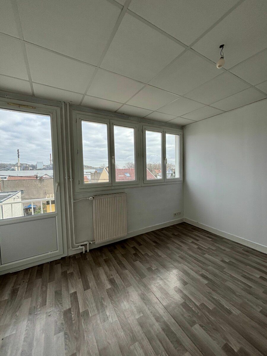 Appartement à louer 3 59.41m2 à Le Havre vignette-1