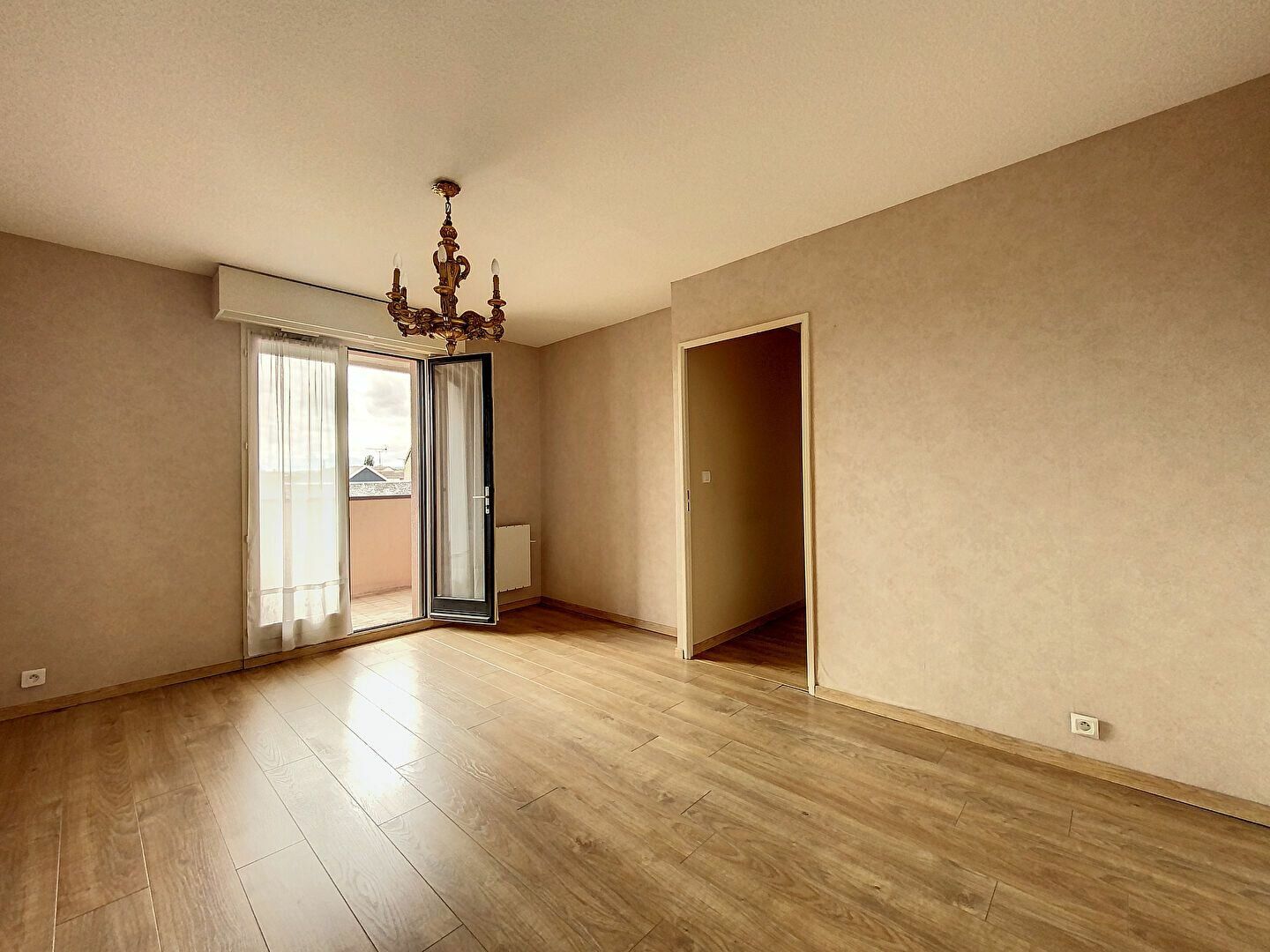 Appartement à vendre 5 164.32m2 à Montluçon vignette-15