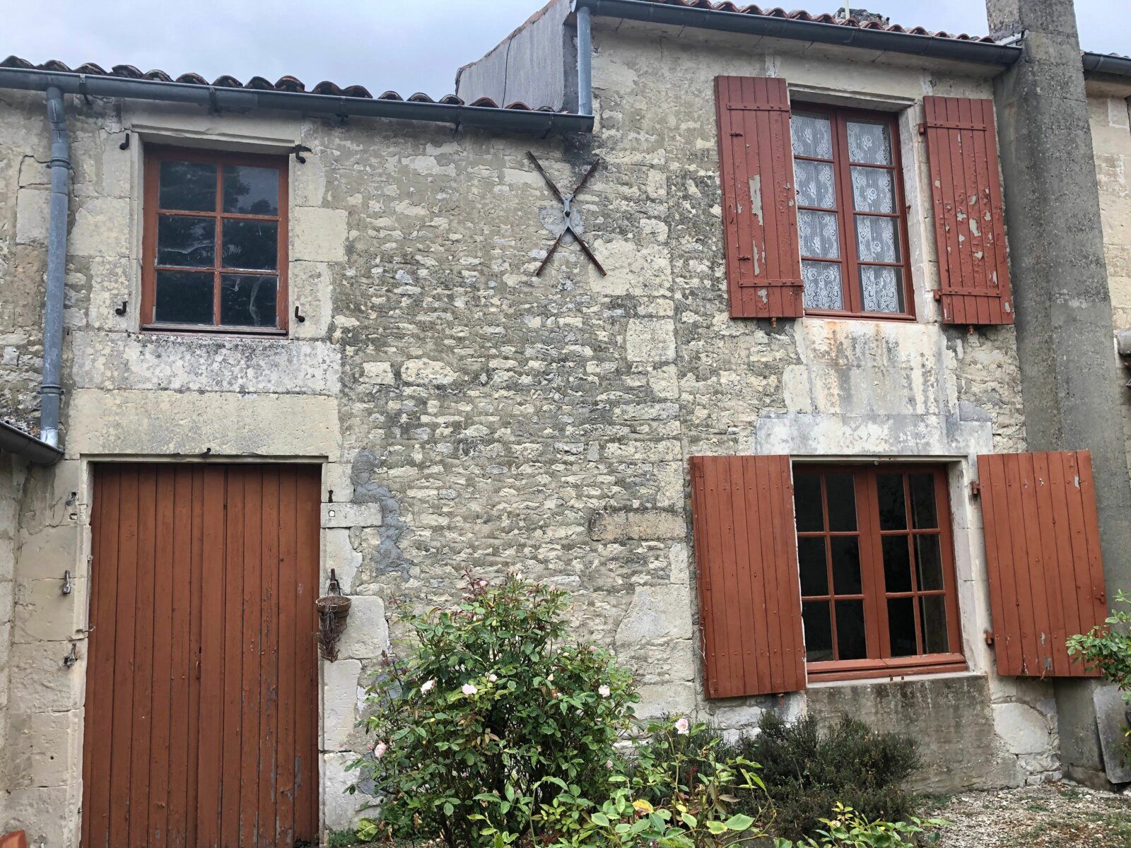 Maison à vendre 3 m2 à Villeneuve-la-Comtesse vignette-1
