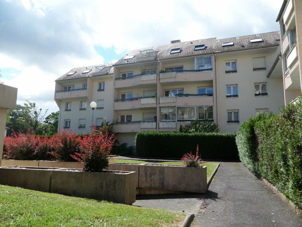 Appartement à louer 1 29m2 à Limoges vignette-2