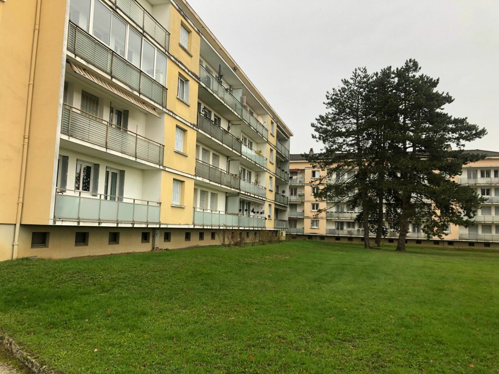 Appartement à vendre 5 85m2 à Bourg-en-Bresse vignette-27