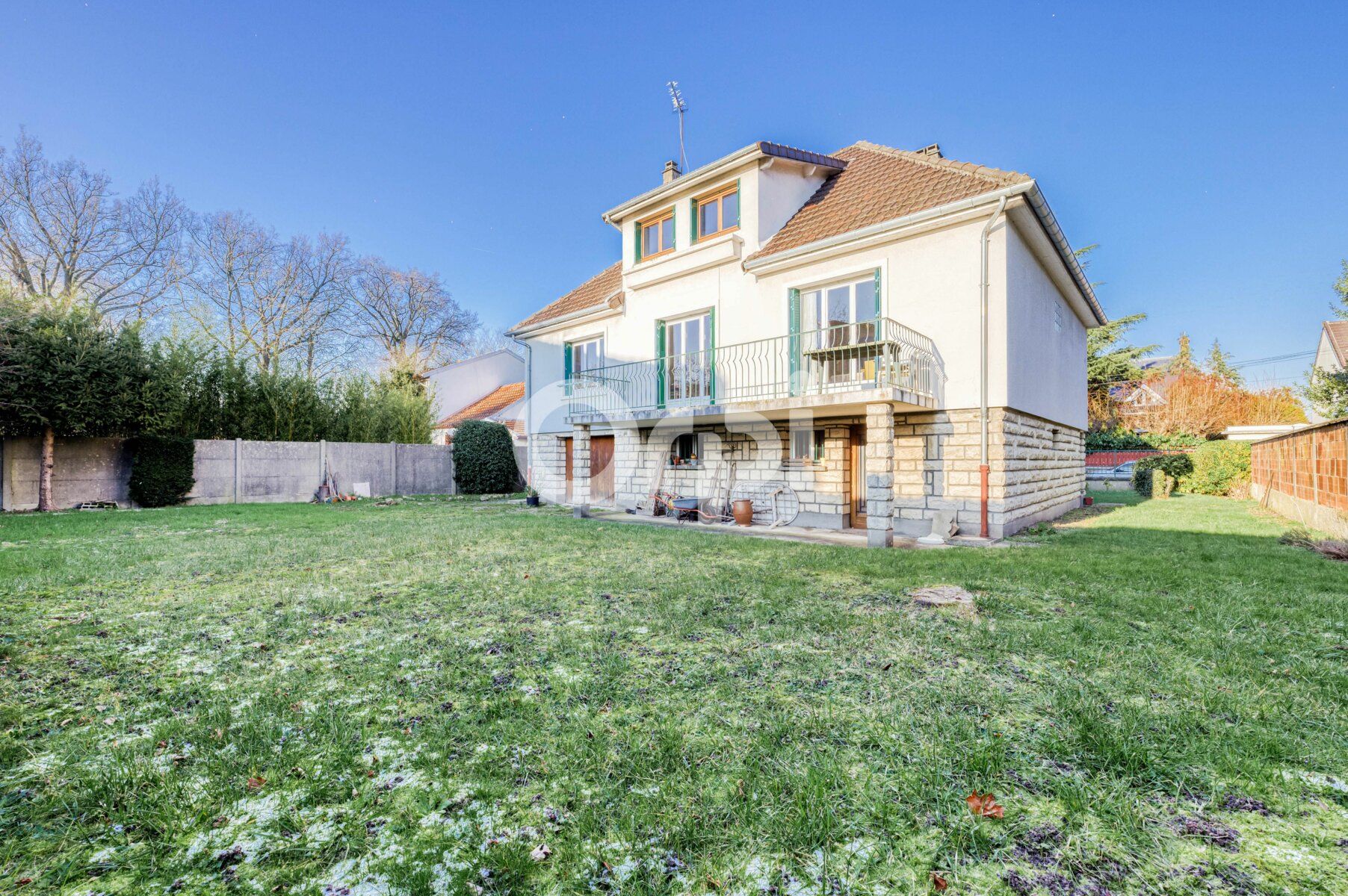 Maison à vendre 6 165m2 à Neuilly-Plaisance vignette-2