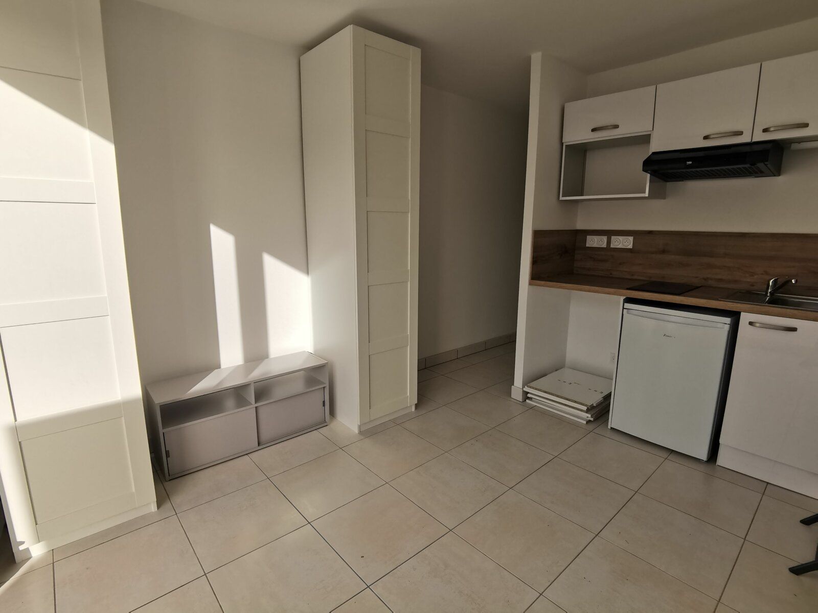 Appartement à louer 1 22.7m2 à Dammarie-les-Lys vignette-5