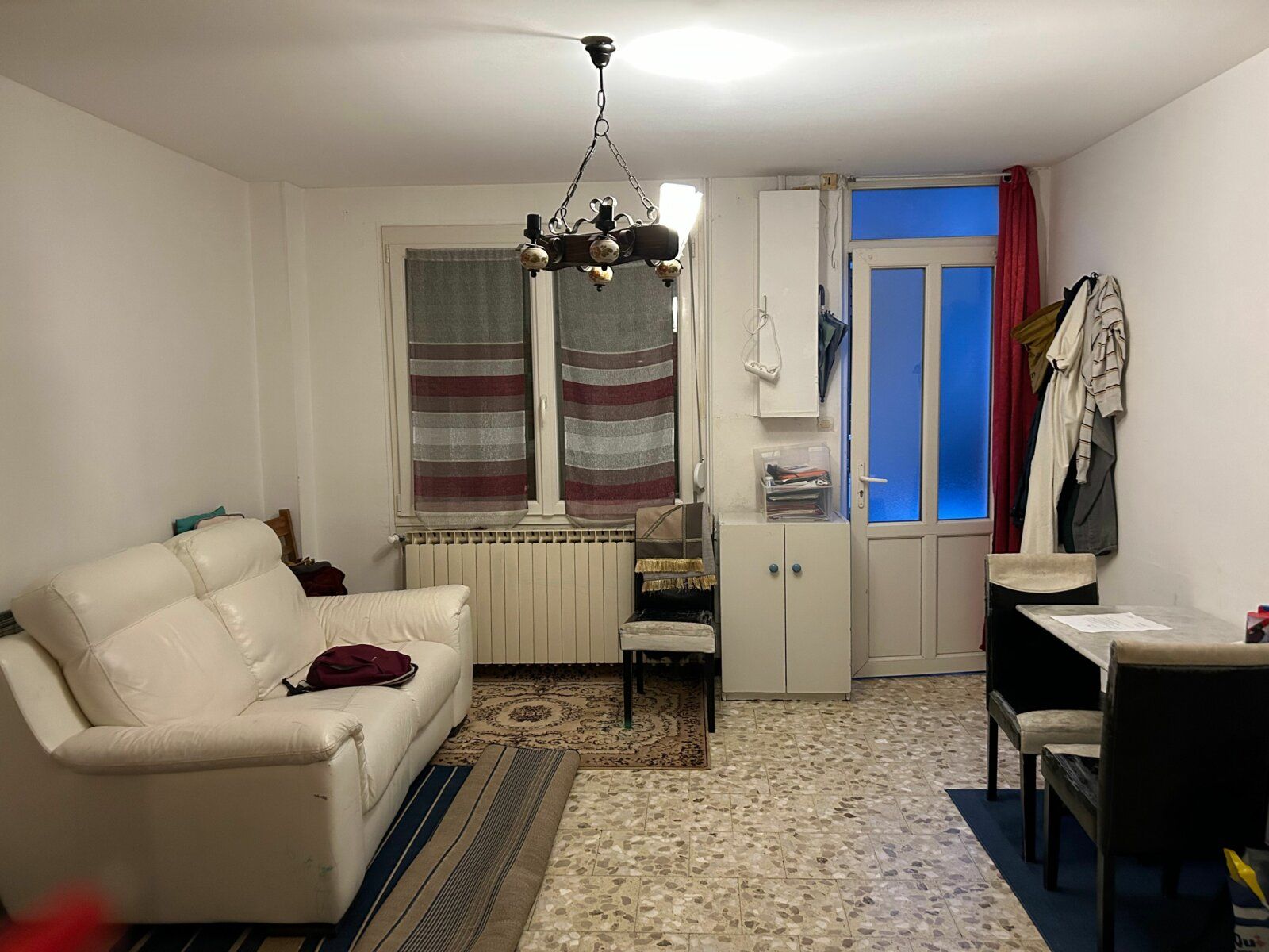 Maison à vendre 2 m2 à Saint-Quentin vignette-1