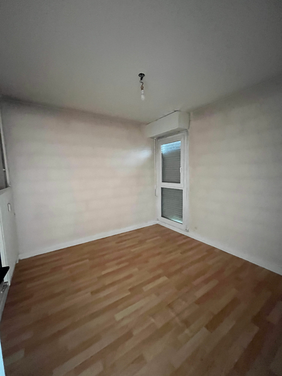 Appartement à vendre 3 m2 à Laon vignette-10