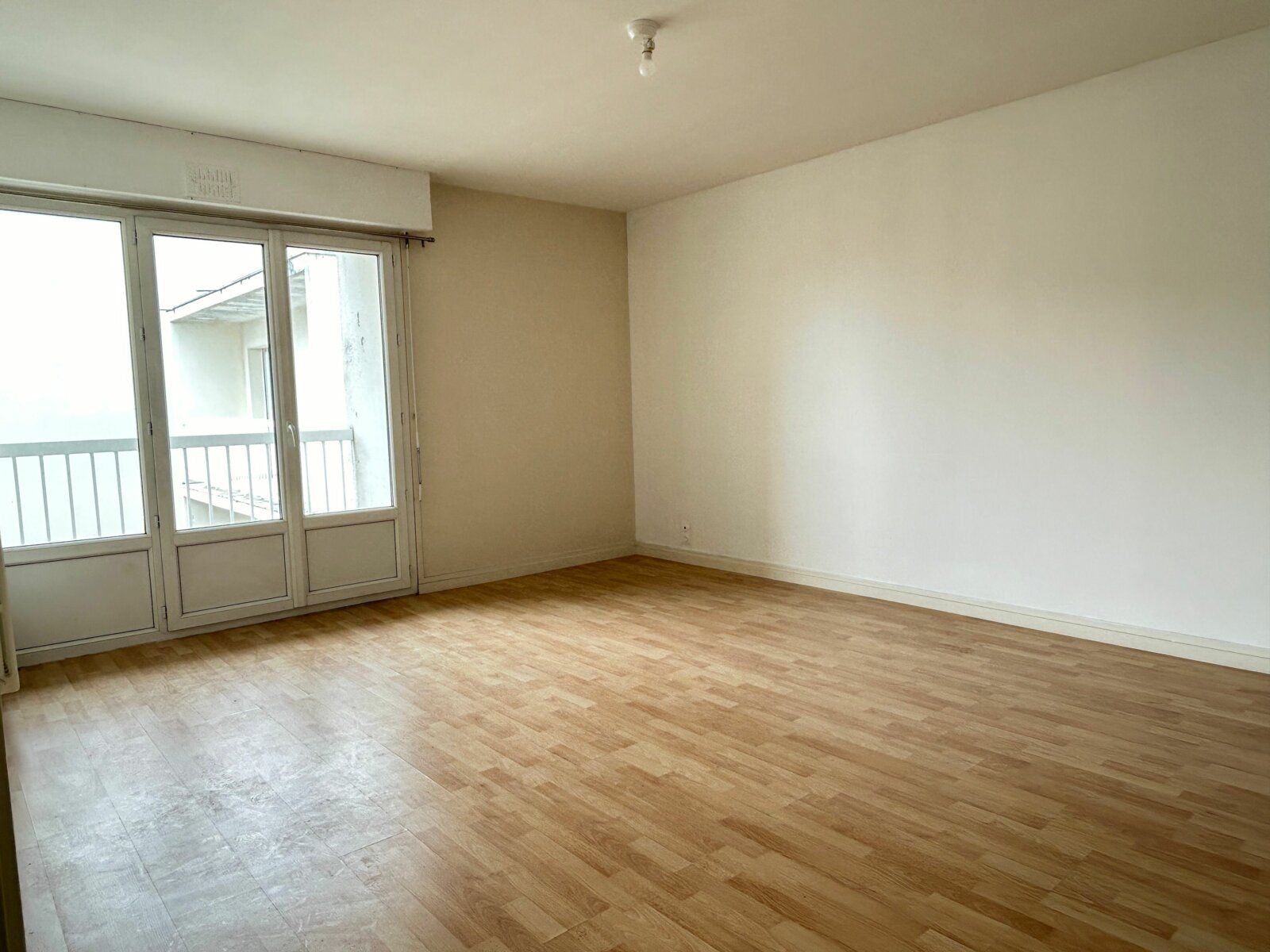 Appartement à vendre 3 58.71m2 à Pontault-Combault vignette-4
