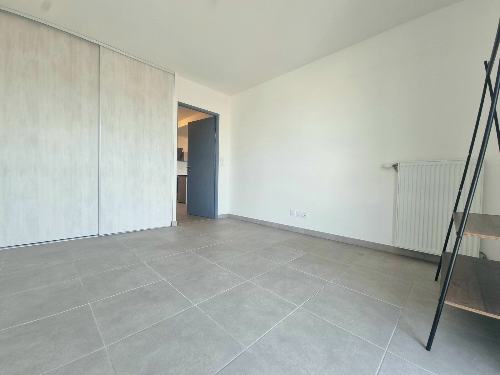 Appartement à vendre 3 59.88m2 à Saint-Martin-de-Crau vignette-2