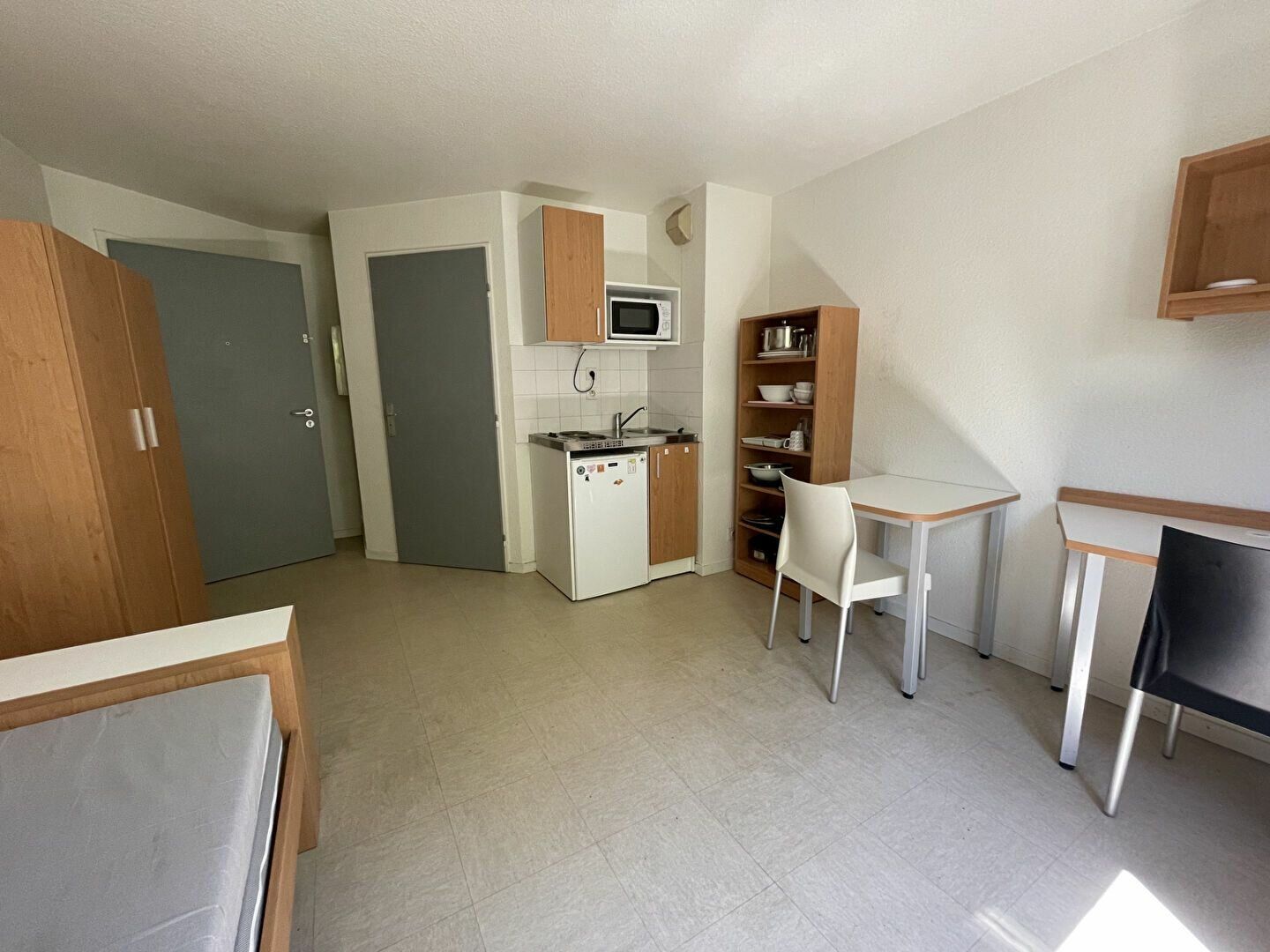 Appartement à louer 1 m2 à Grenoble vignette-6