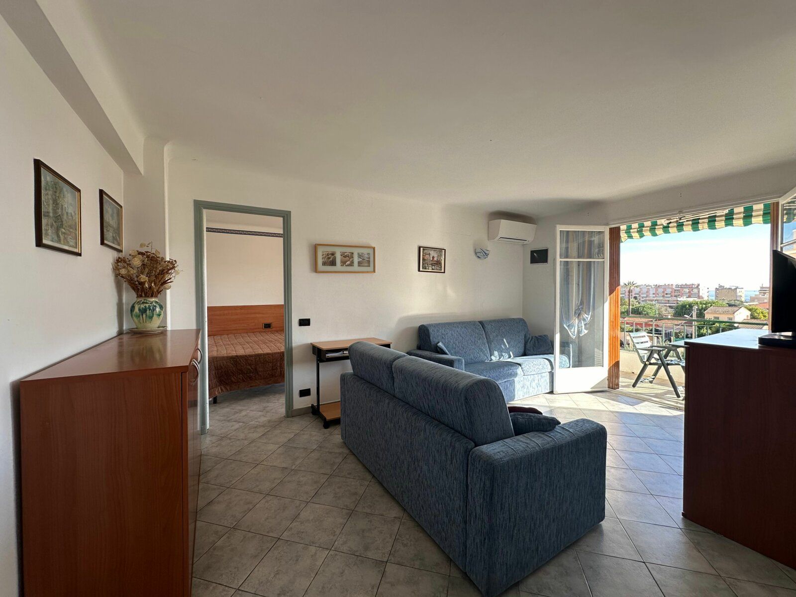 Appartement à vendre 2 46.62m2 à Roquebrune-Cap-Martin vignette-6