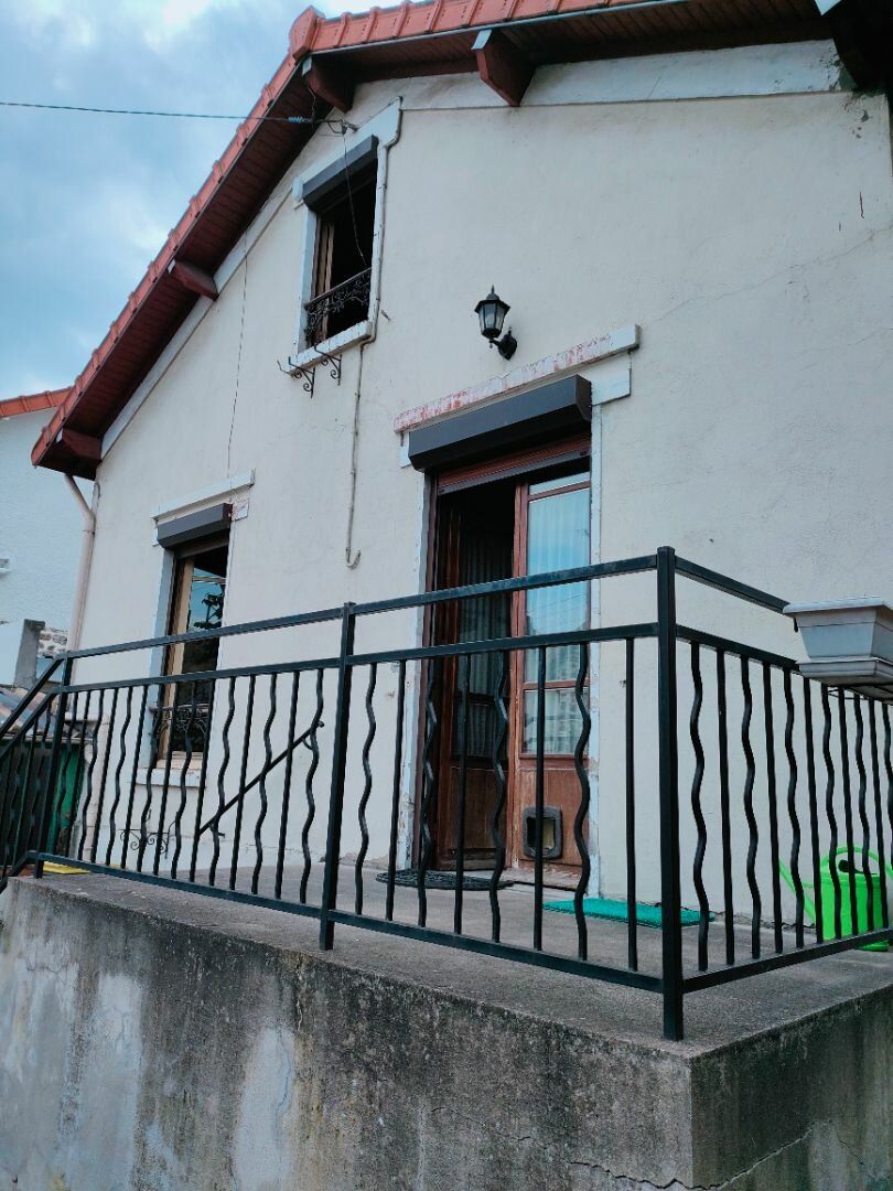 Maison à vendre 3 m2 à Sucy-en-Brie vignette-1