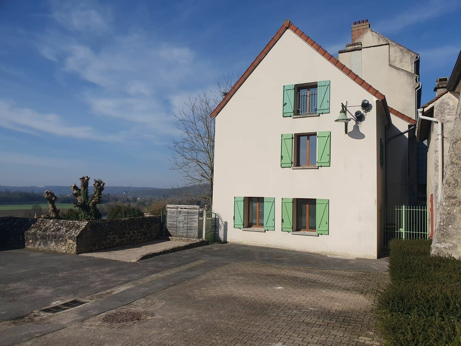 Maison à vendre 4 m2 à Saâcy-sur-Marne vignette-1