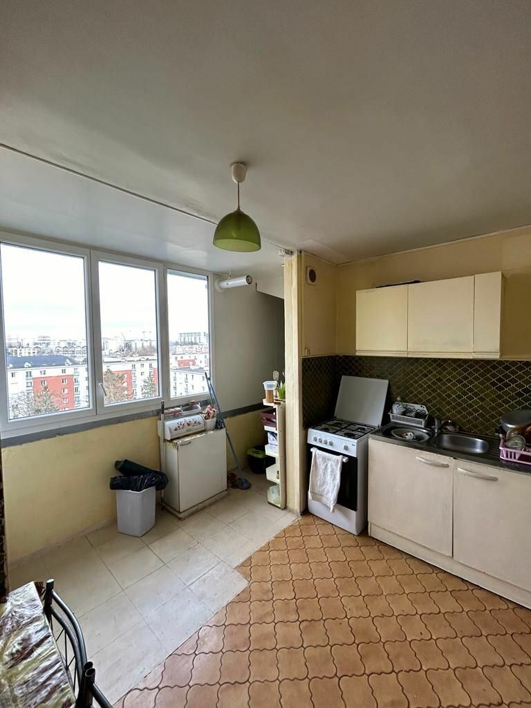Appartement à vendre 4 69.95m2 à Garges-lès-Gonesse vignette-4