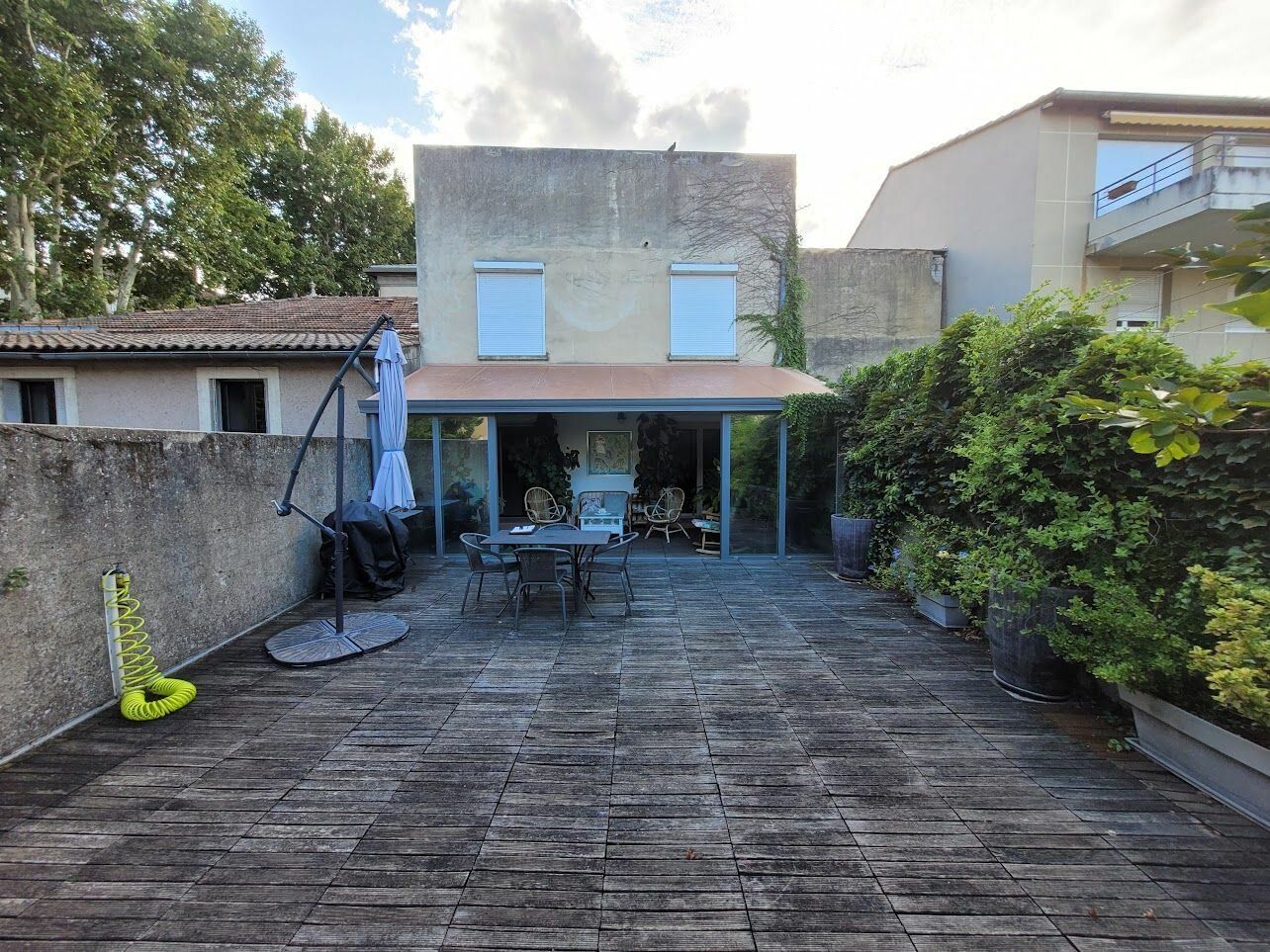 Maison à vendre 4 200m2 à Avignon vignette-1