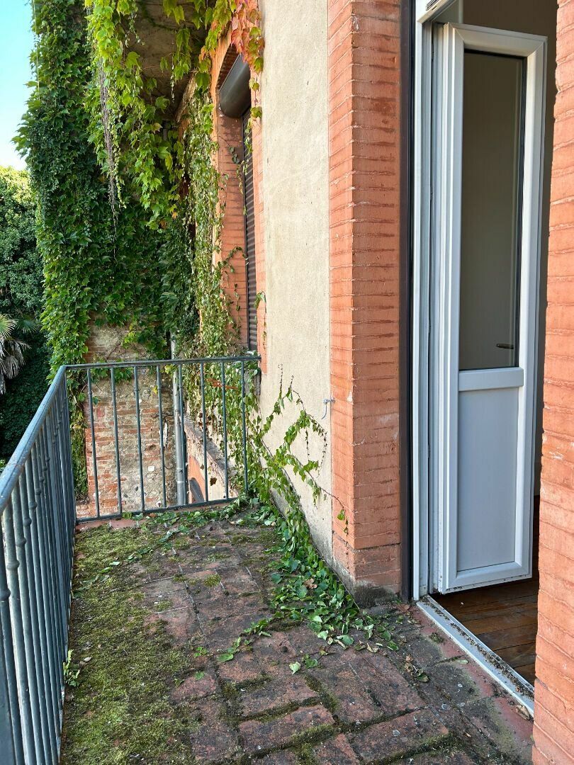 Appartement à vendre 3 131m2 à Toulouse vignette-1