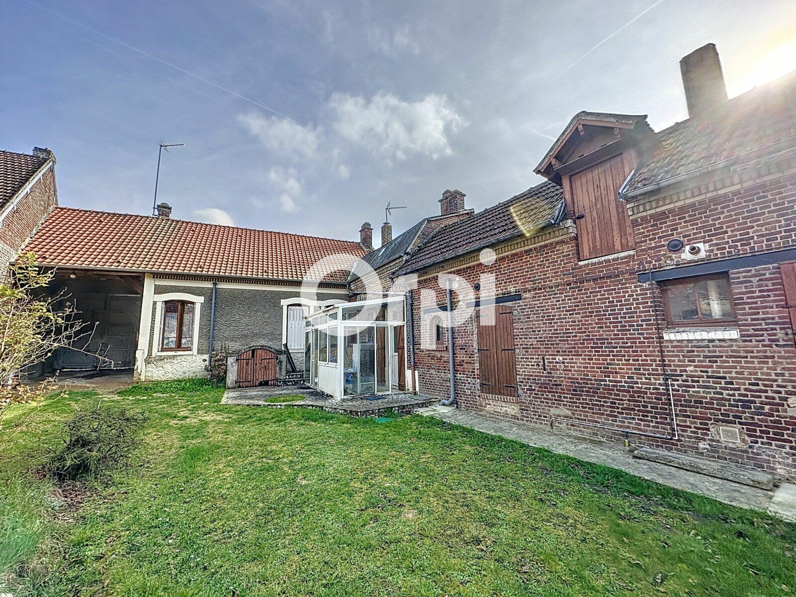 Maison à vendre 3 86m2 à Roye-sur-Matz vignette-1