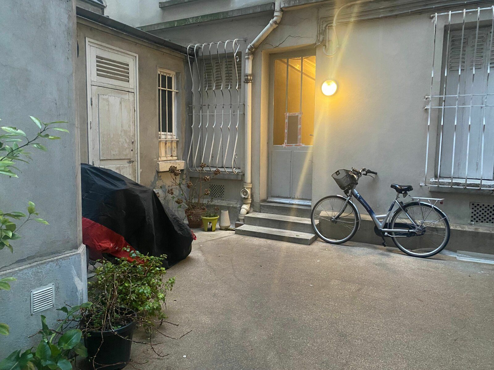 Appartement à vendre 1 14.5m2 à Paris 18 vignette-2