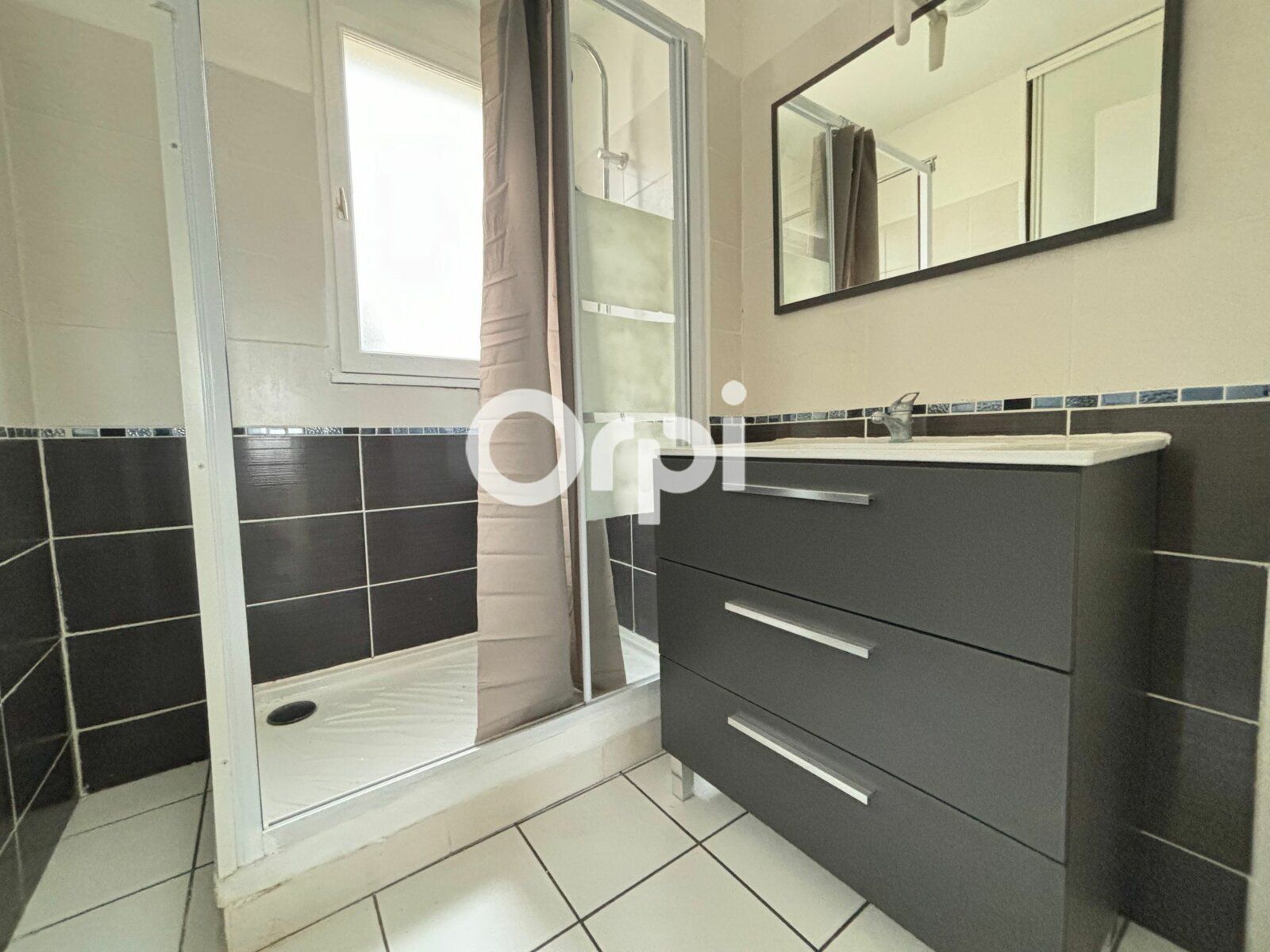 Appartement à vendre 2 46.6m2 à Saint-Sulpice-de-Royan vignette-1