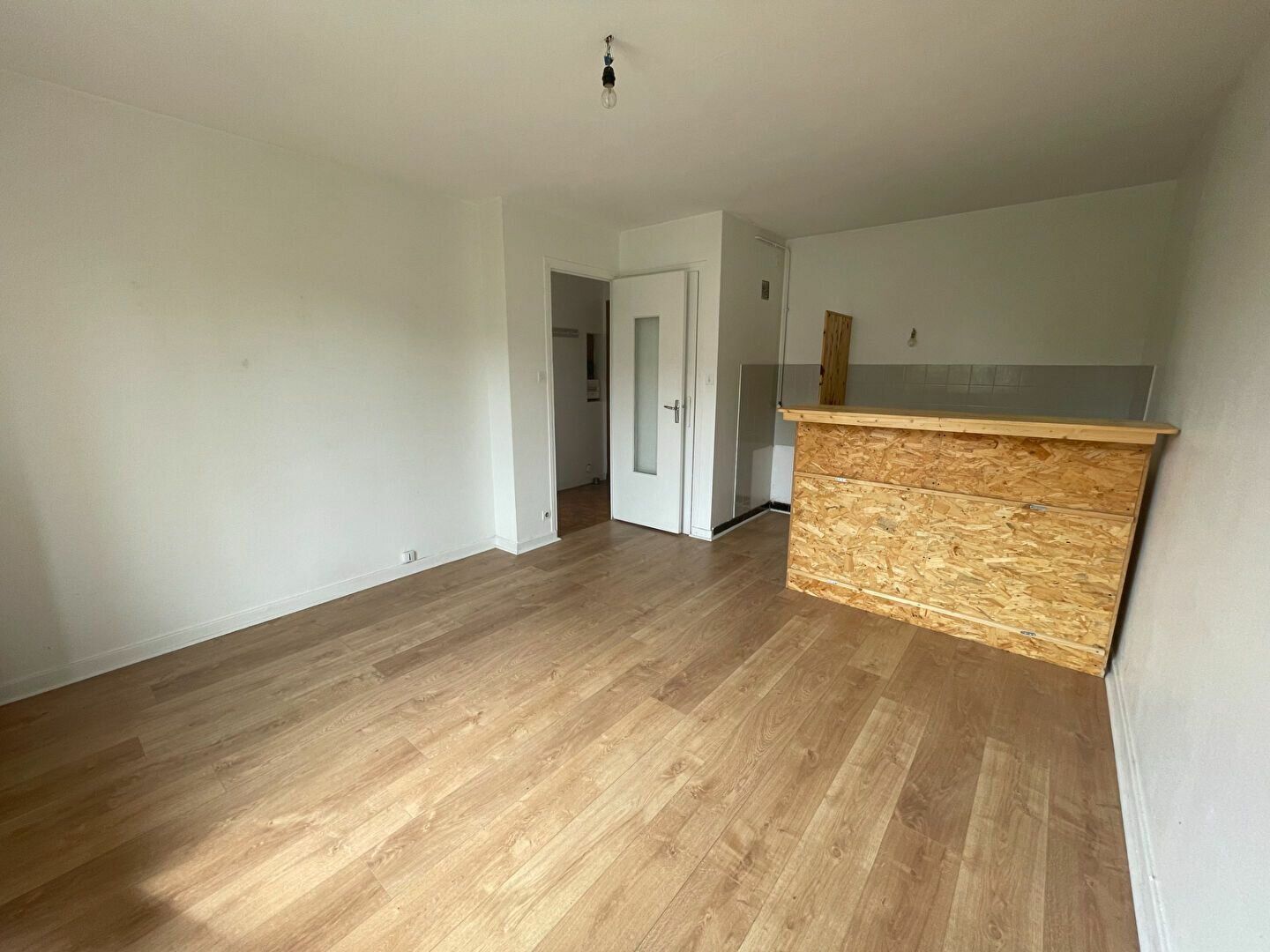 Appartement à vendre 2 m2 à Grenoble vignette-3