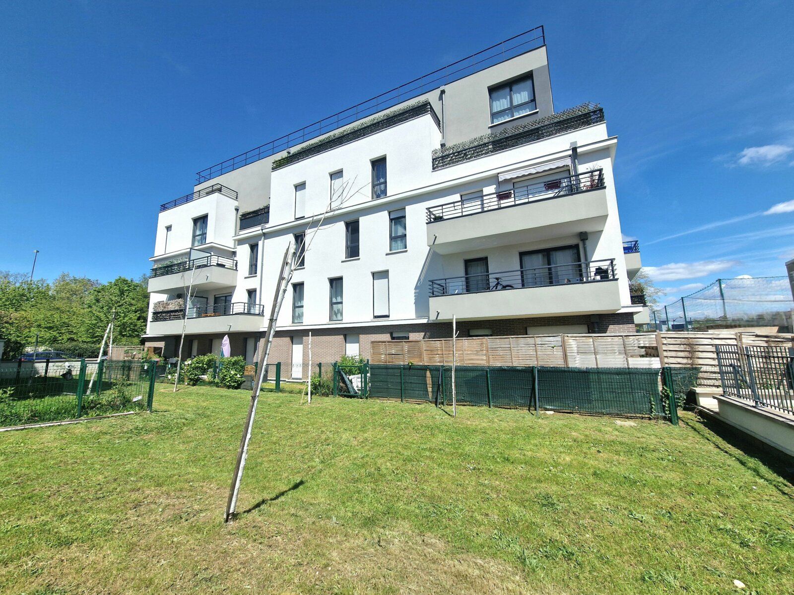 Appartement à vendre 4 82.69m2 à Villiers-sur-Marne vignette-1