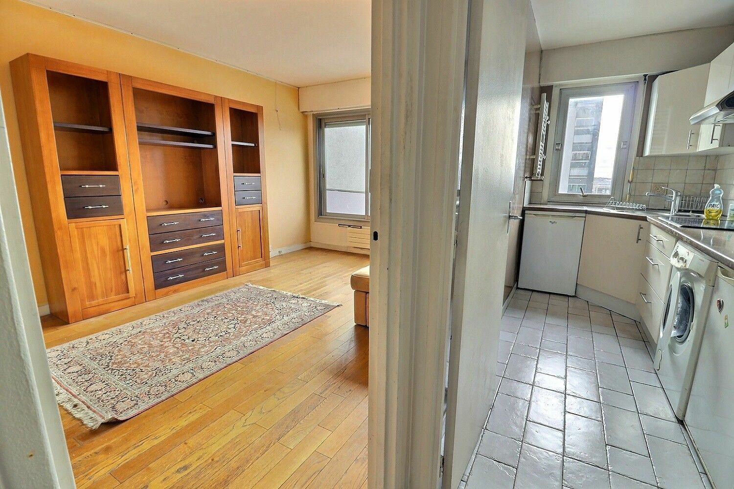 Appartement à vendre 2 45m2 à Paris 19 vignette-3
