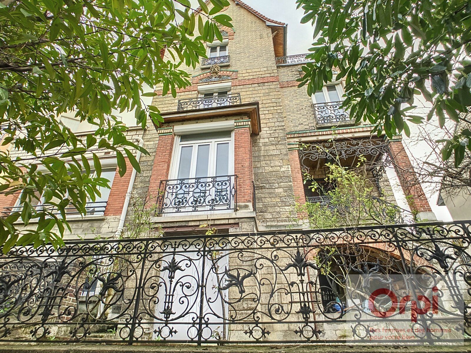 Maison à vendre 7 191.24m2 à Issy-les-Moulineaux vignette-4