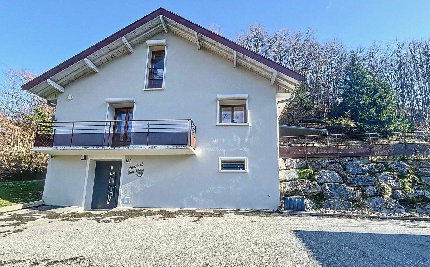 Maison à vendre 4 137.08m2 à Saint-Jeoire vignette-5