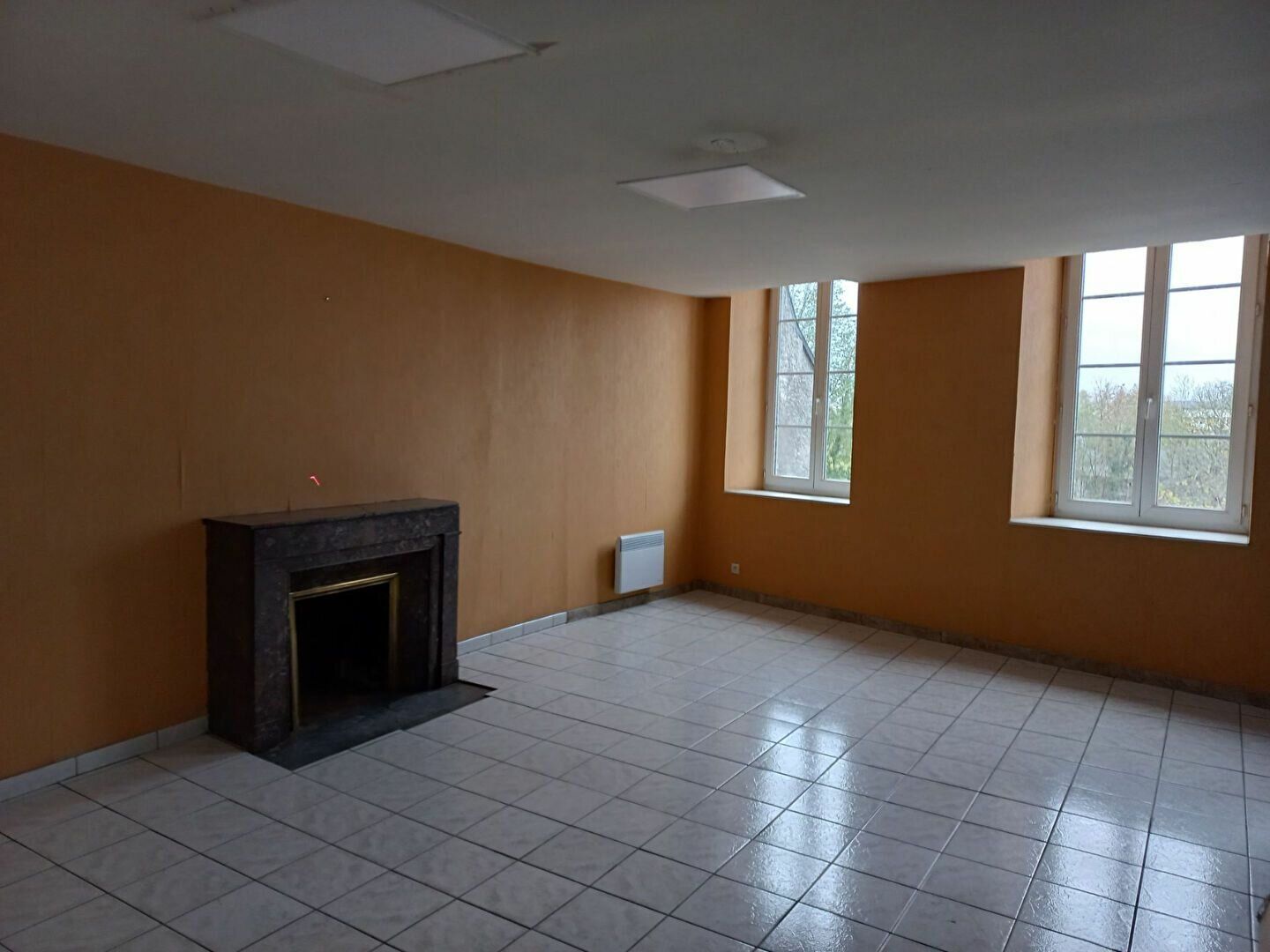 Appartement à vendre 3 m2 à Oloron-Sainte-Marie vignette-1